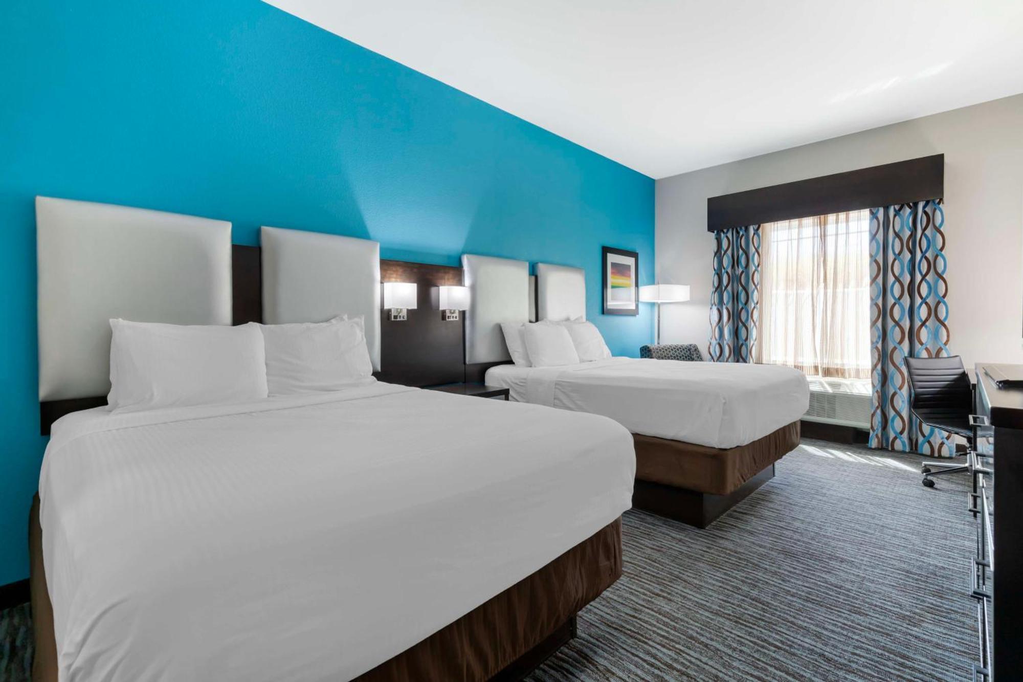 Best Western Plus Pleasanton Hotel Exterior photo